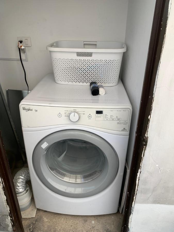Apartamento Cerca Del Cc Titan Plaza Bogota Luaran gambar